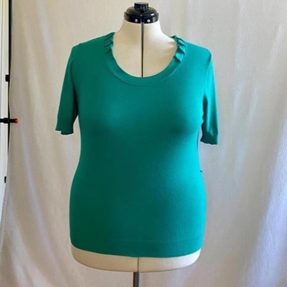 New York & Company green knit top. Size xl. VGUC.